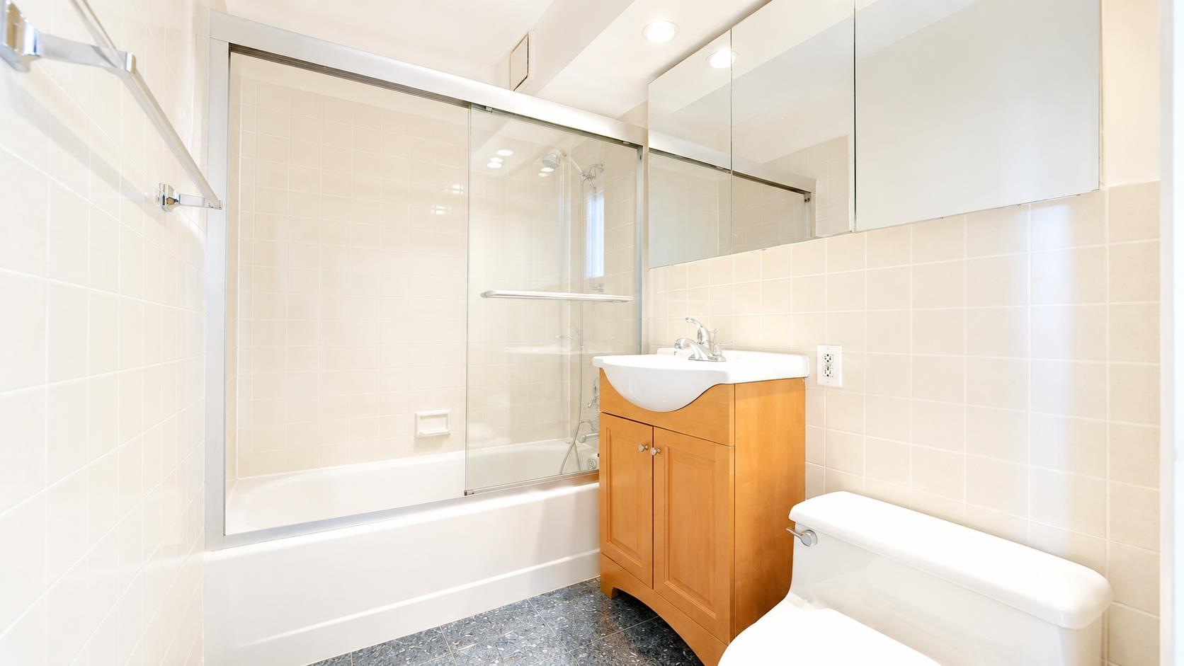 376 Broadway 3-F Tribeca New York NY 10013