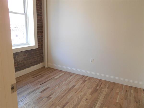 234-236 Thompson Street 32 Greenwich Village New York NY 10012