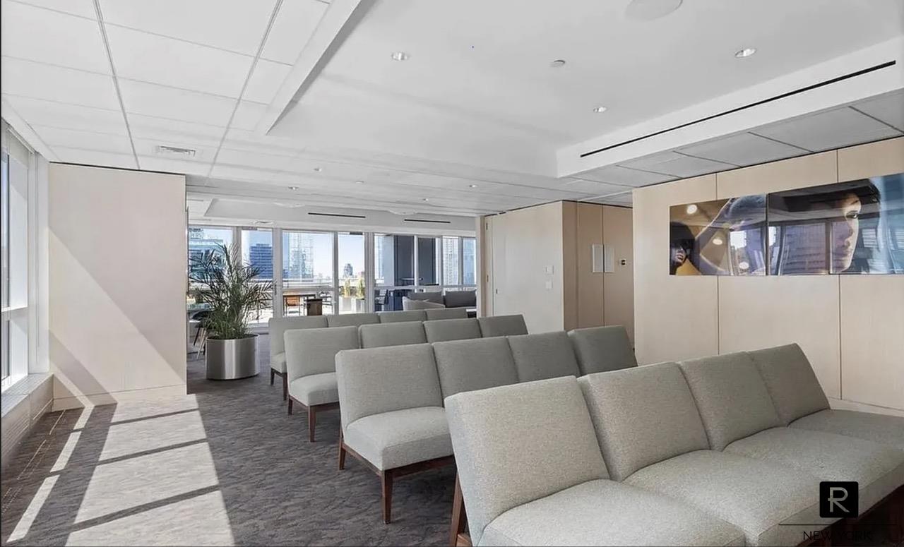 350 West 42nd Street Midtown West New York NY 10036