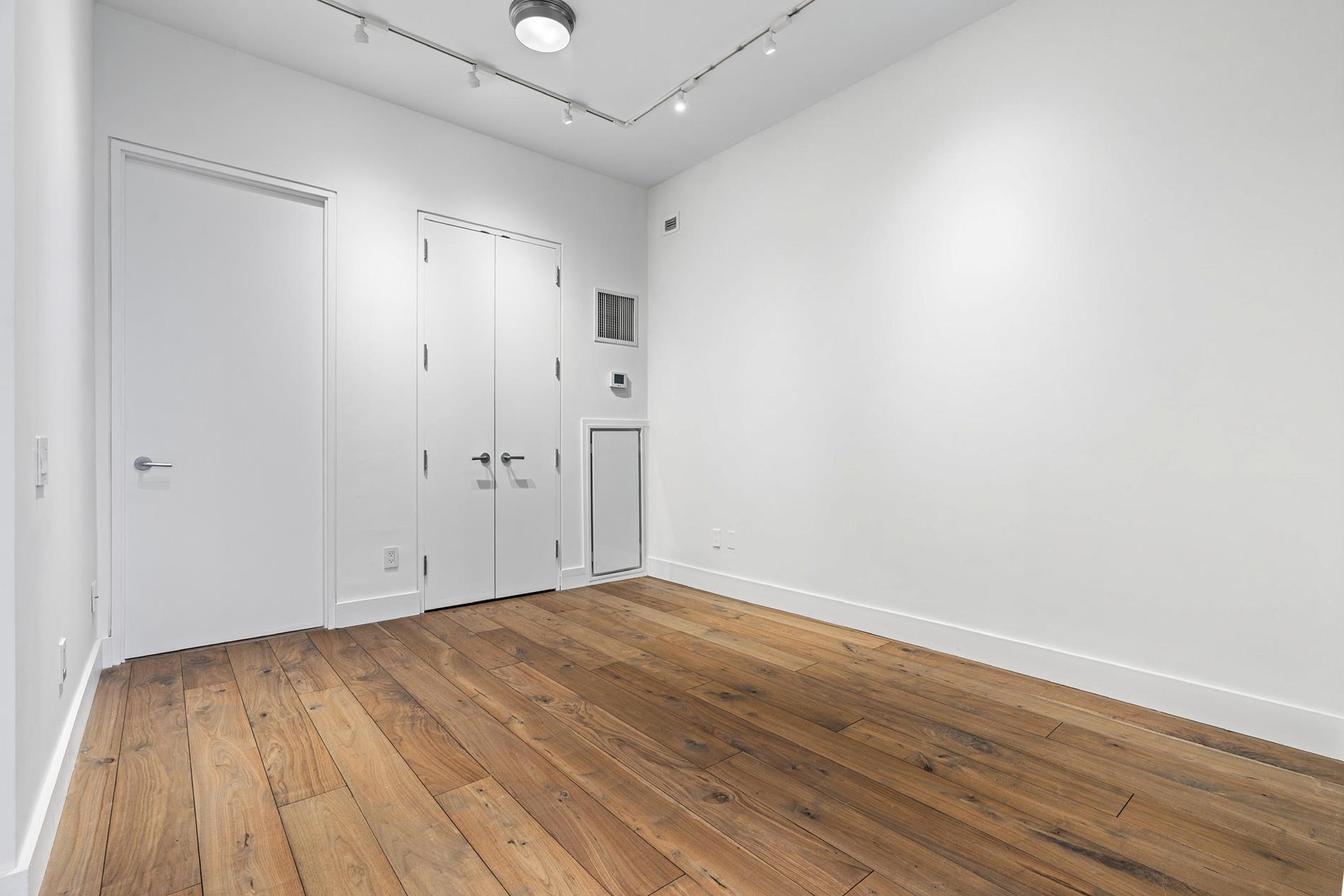 27-28 Thomson Avenue 608 Long Island City Queens NY 11101