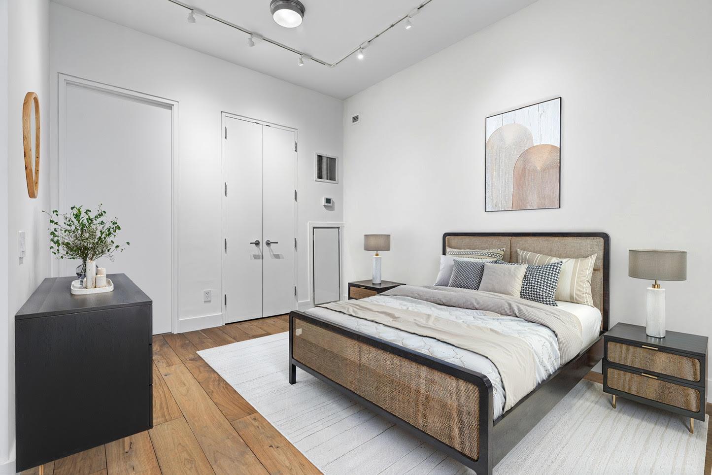 27-28 Thomson Avenue 608 Long Island City Queens NY 11101