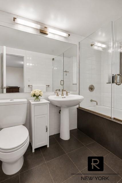 305 Second Avenue Gramercy Park New York NY 10003