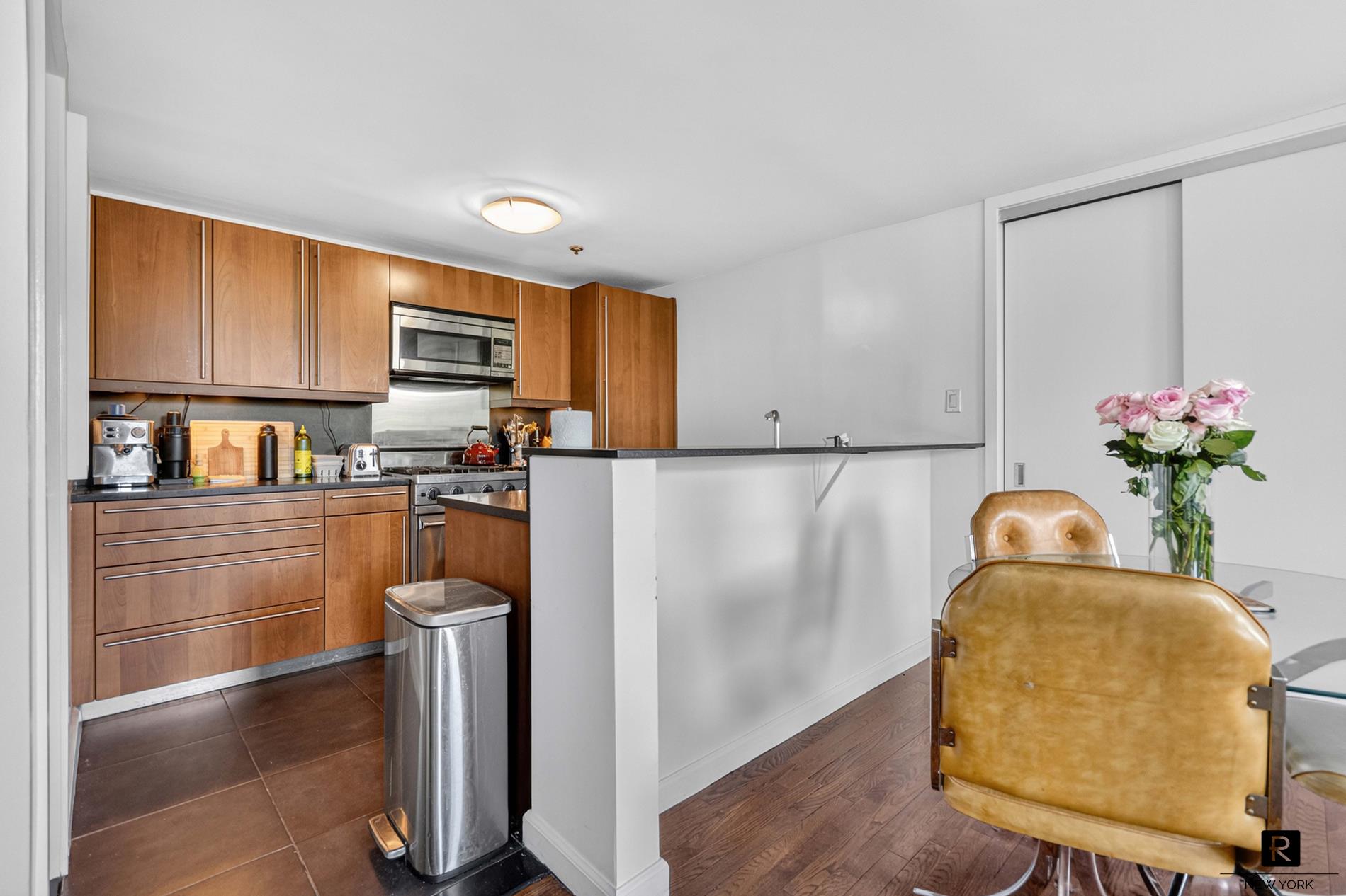 305 Second Avenue Gramercy Park New York NY 10003