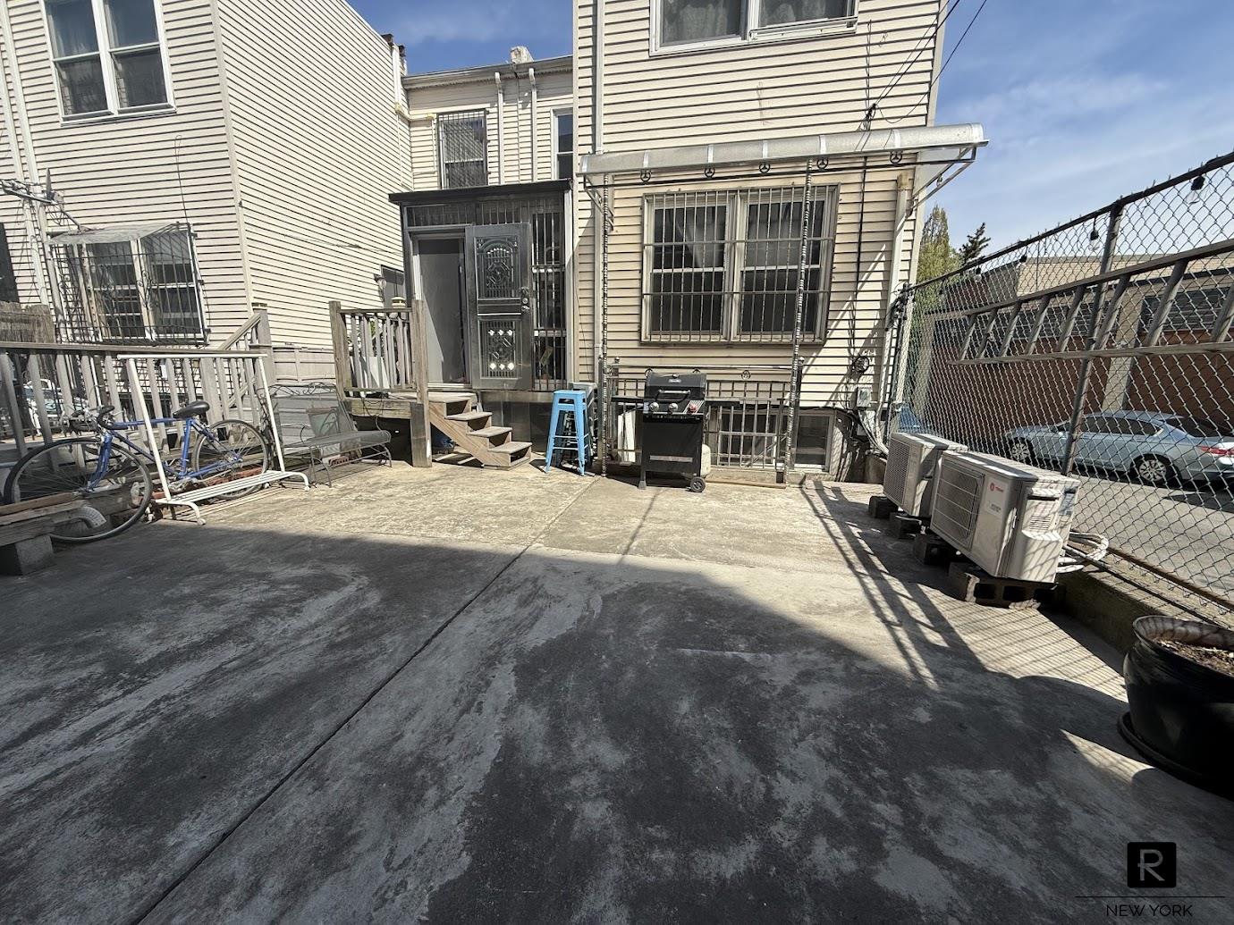 68 Sharon Street East Williamsburg Brooklyn NY 11211