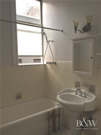 1 MacDougal Alley 2 Greenwich Village New York NY 10011