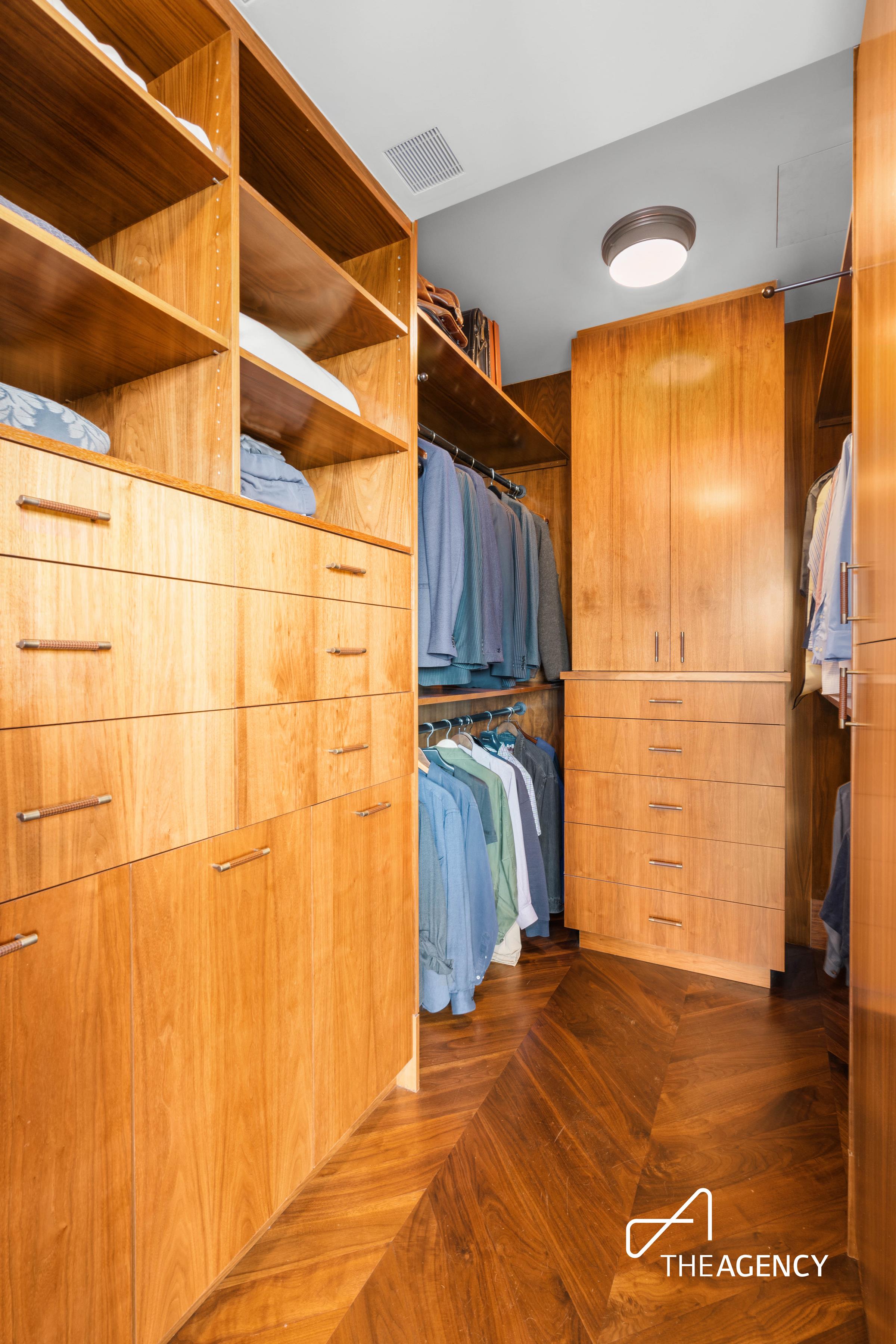 450 E 52nd Street, #PH