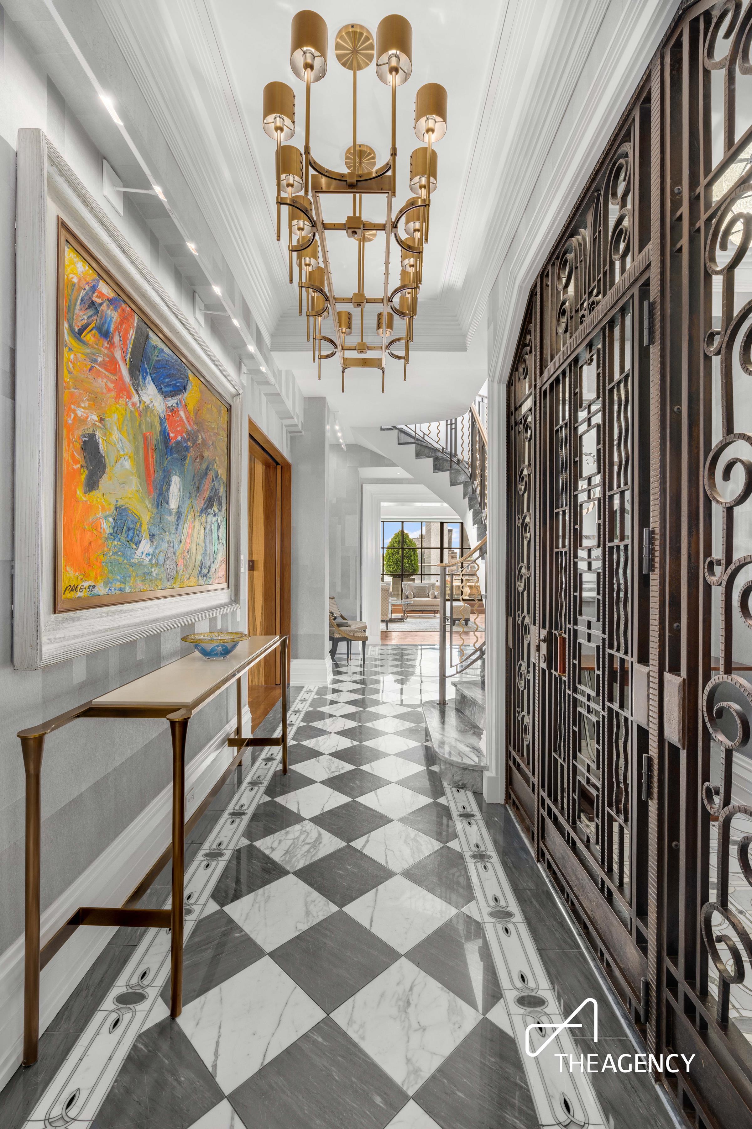 450 E 52nd Street, #PH