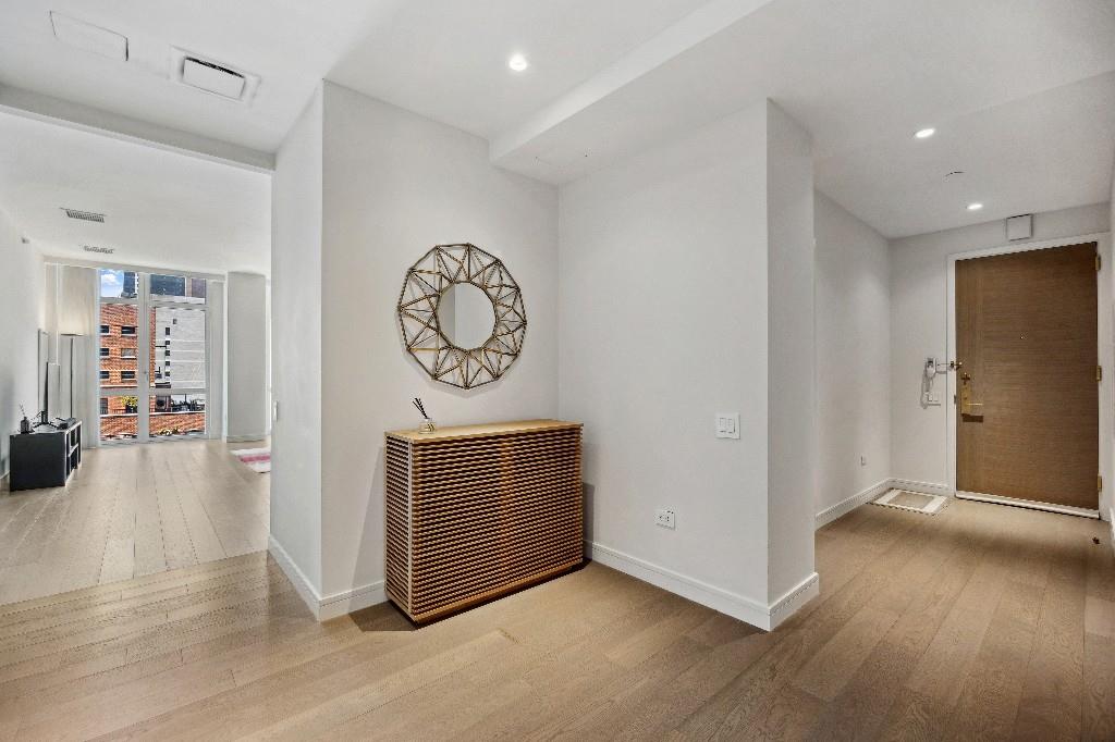305 East 51st Street Turtle Bay New York NY 10022