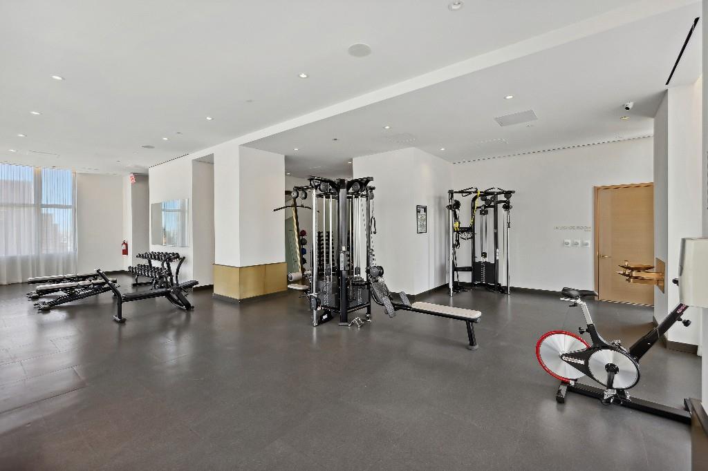 305 East 51st Street Turtle Bay New York NY 10022