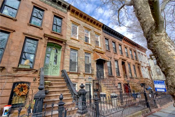 40 Downing Street Clinton Hill Brooklyn NY 11238