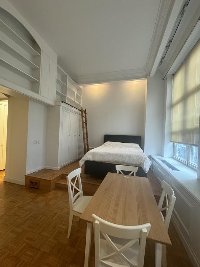 120 East 87th Street, #P16F