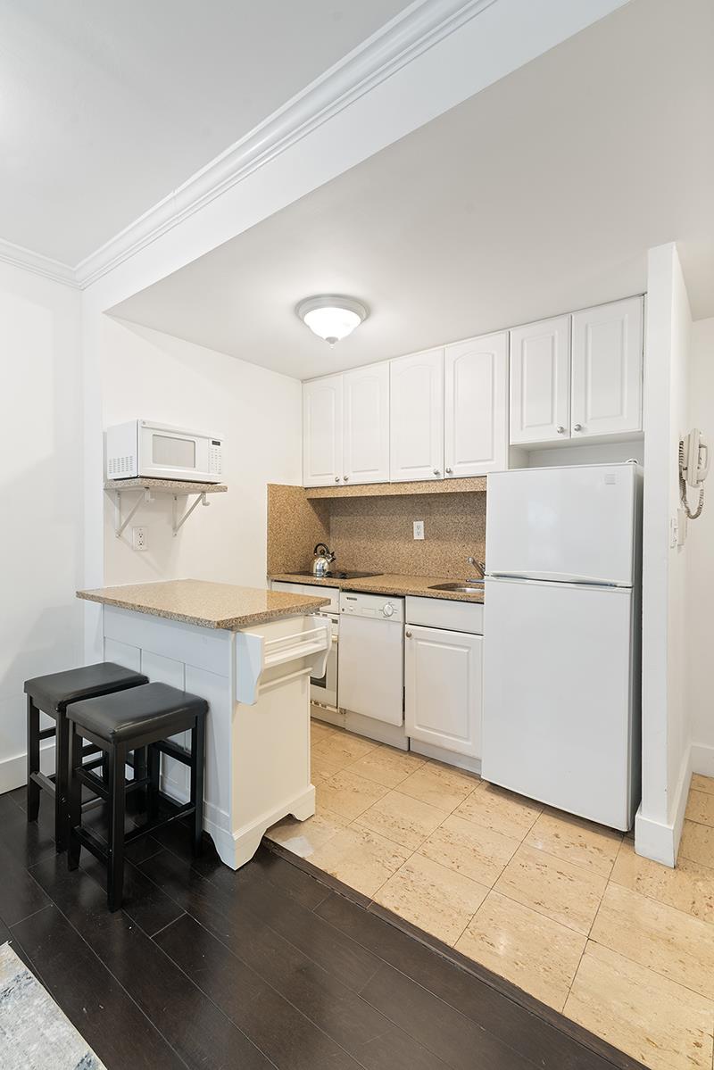 150 West 51st Street 827 Midtown West New York NY 10019