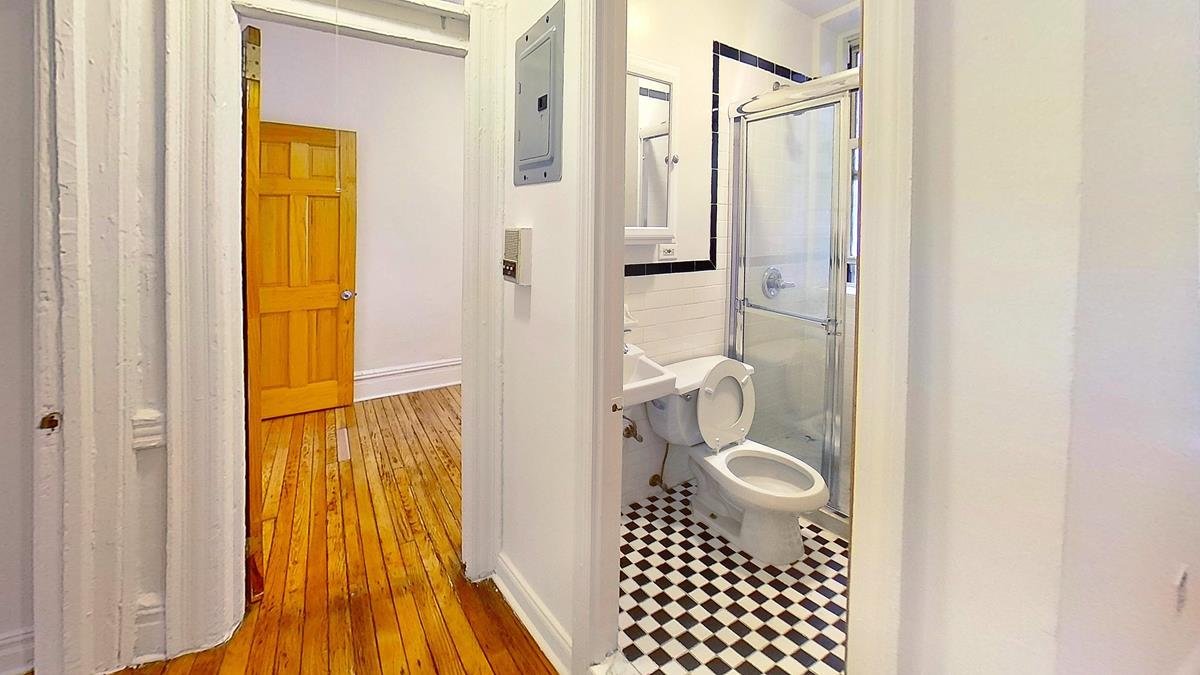 346 East 20th Street 3 Gramercy Park New York NY 10003