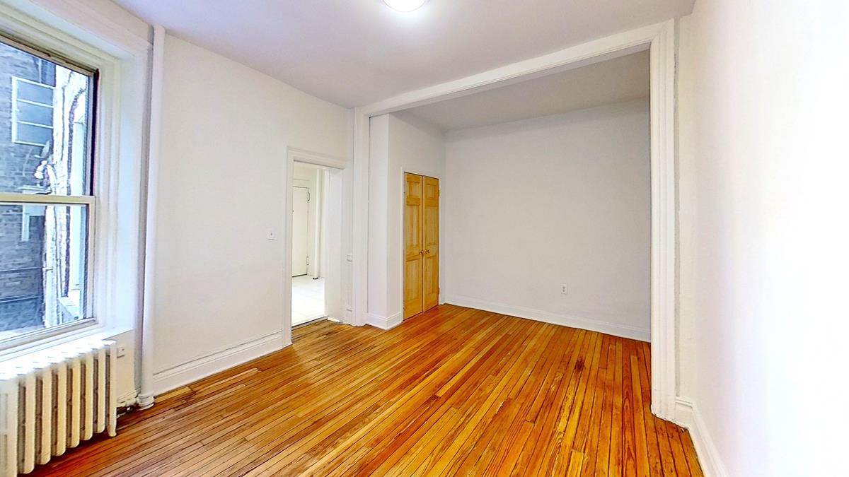 346 East 20th Street 3 Gramercy Park New York NY 10003