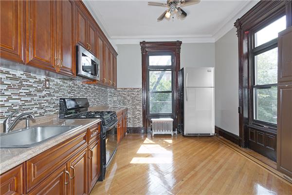 182 Hancock Street Bedford Stuyvesant Brooklyn NY 11216