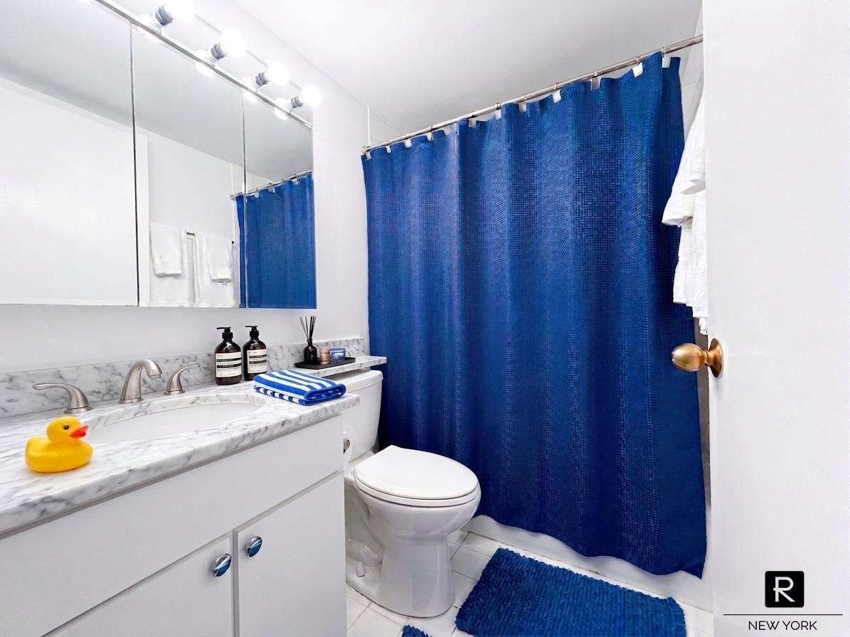 350 West 50th Street Midtown West New York NY 10019