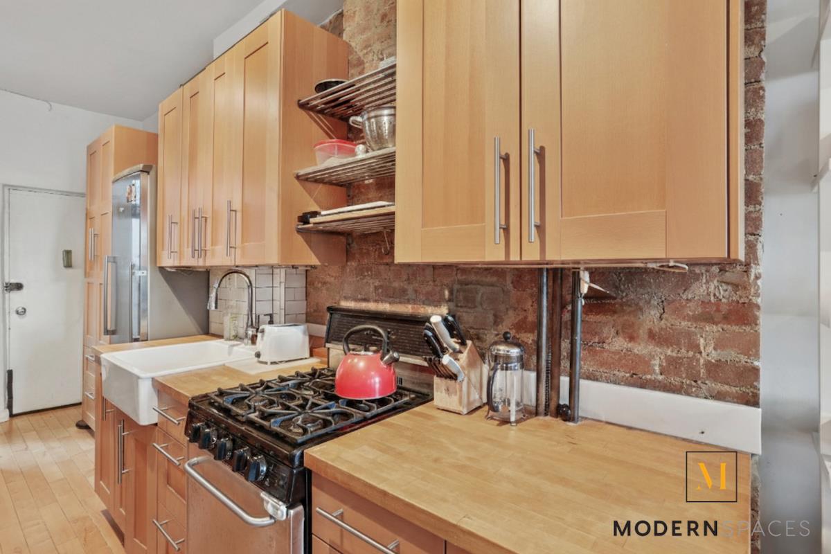 76 Richardson Street 8 Williamsburg Brooklyn NY 11211