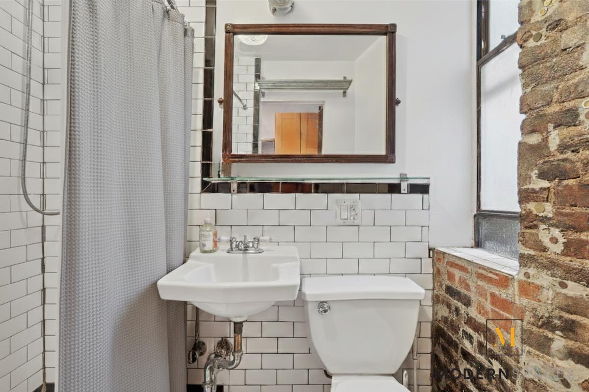 76 Richardson Street 8 Williamsburg Brooklyn NY 11211