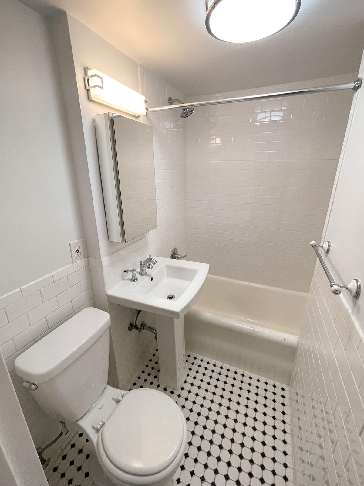 45 Tudor City Place 1016 Tudor City New York NY 10017