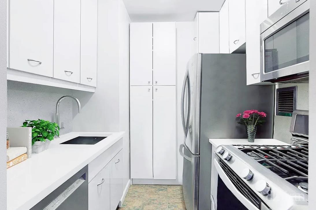 255 East 49th Street 4-A Turtle Bay New York NY 10017