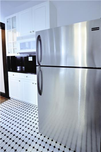 5 East 10th Street 3-S Greenwich Village New York NY 10003