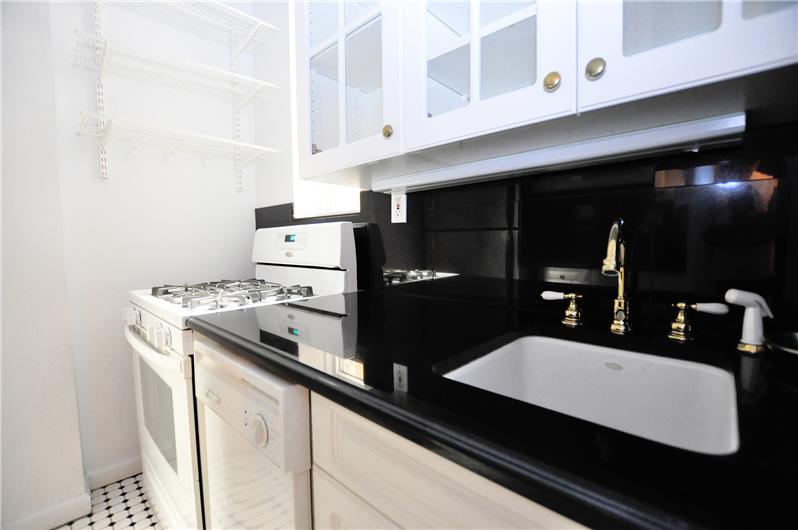 5 East 10th Street 3-S Greenwich Village New York NY 10003