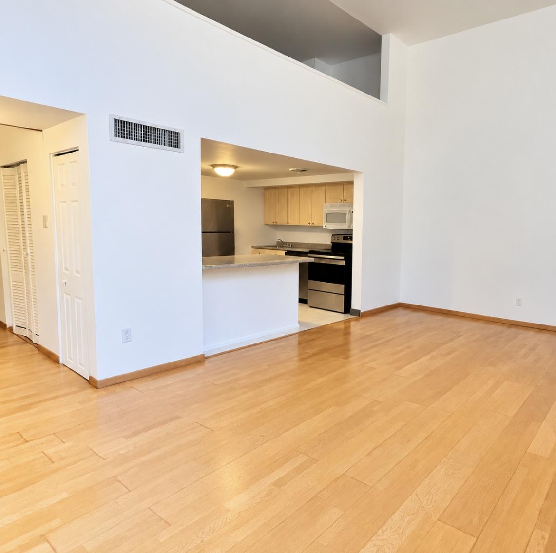 371 Madison Street 109 Lower East Side New York NY 10002