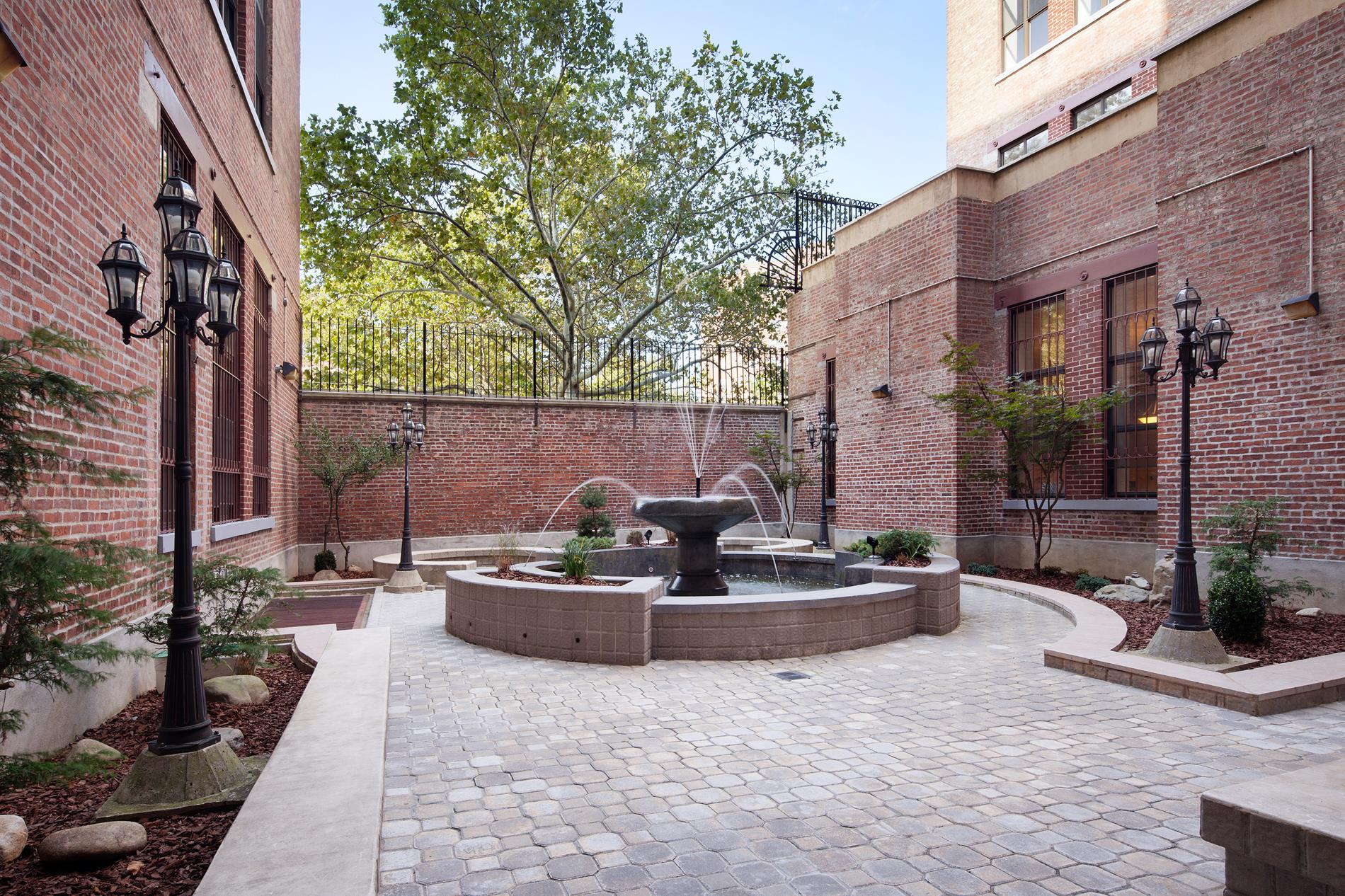 371 Madison Street 109 Lower East Side New York NY 10002