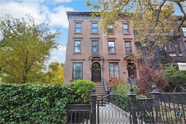 Triumph Property Group Ltd 56 2nd Place Carroll Gardens