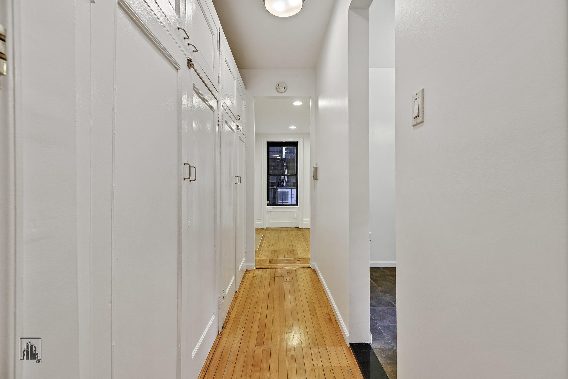 105 East 15th Street 33 Gramercy Park New York NY 10003