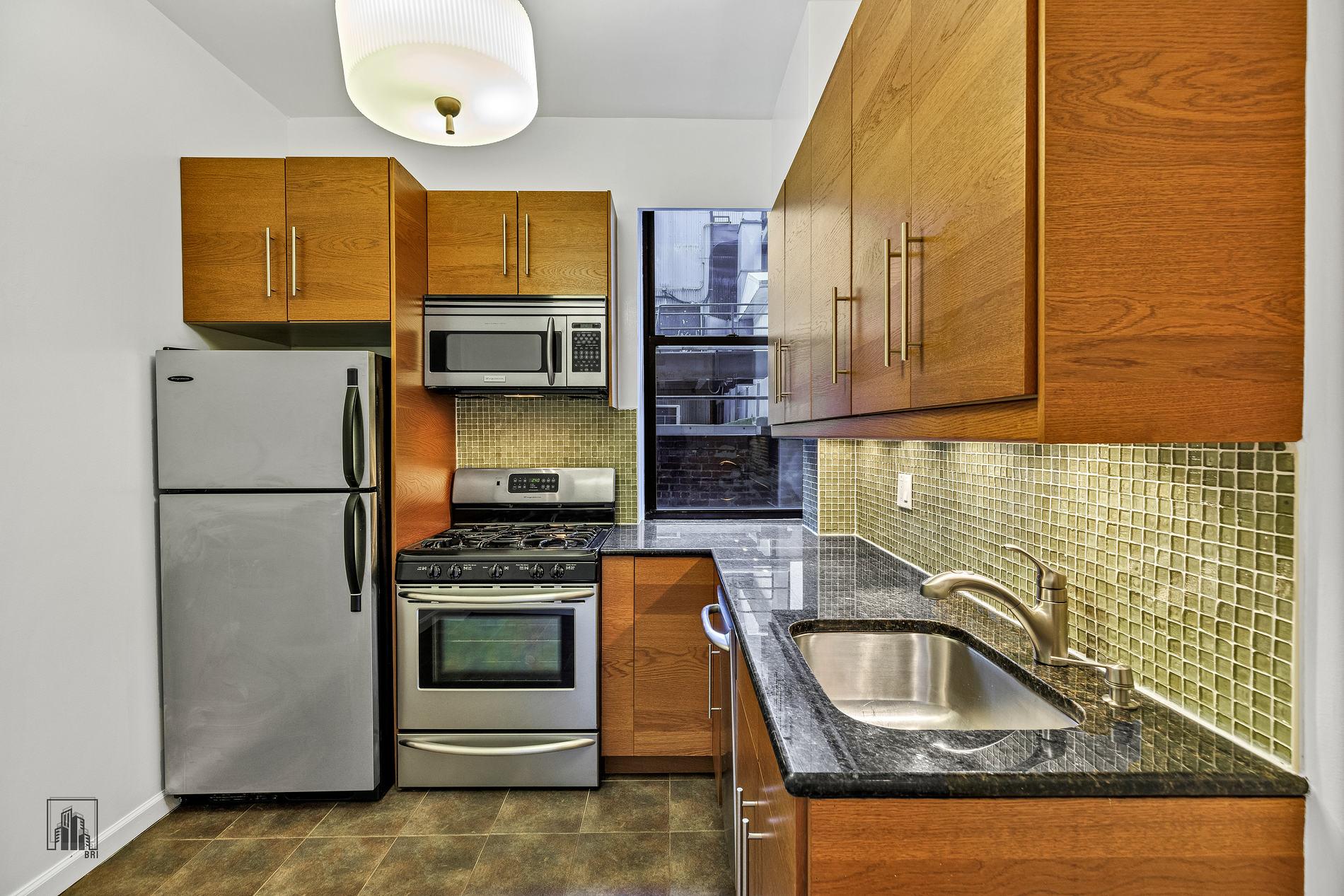 105 East 15th Street 33 Gramercy Park New York NY 10003