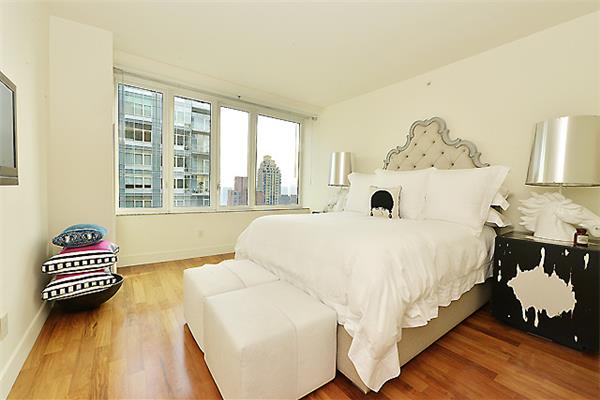 250 East 53rd Street Turtle Bay New York NY 10022