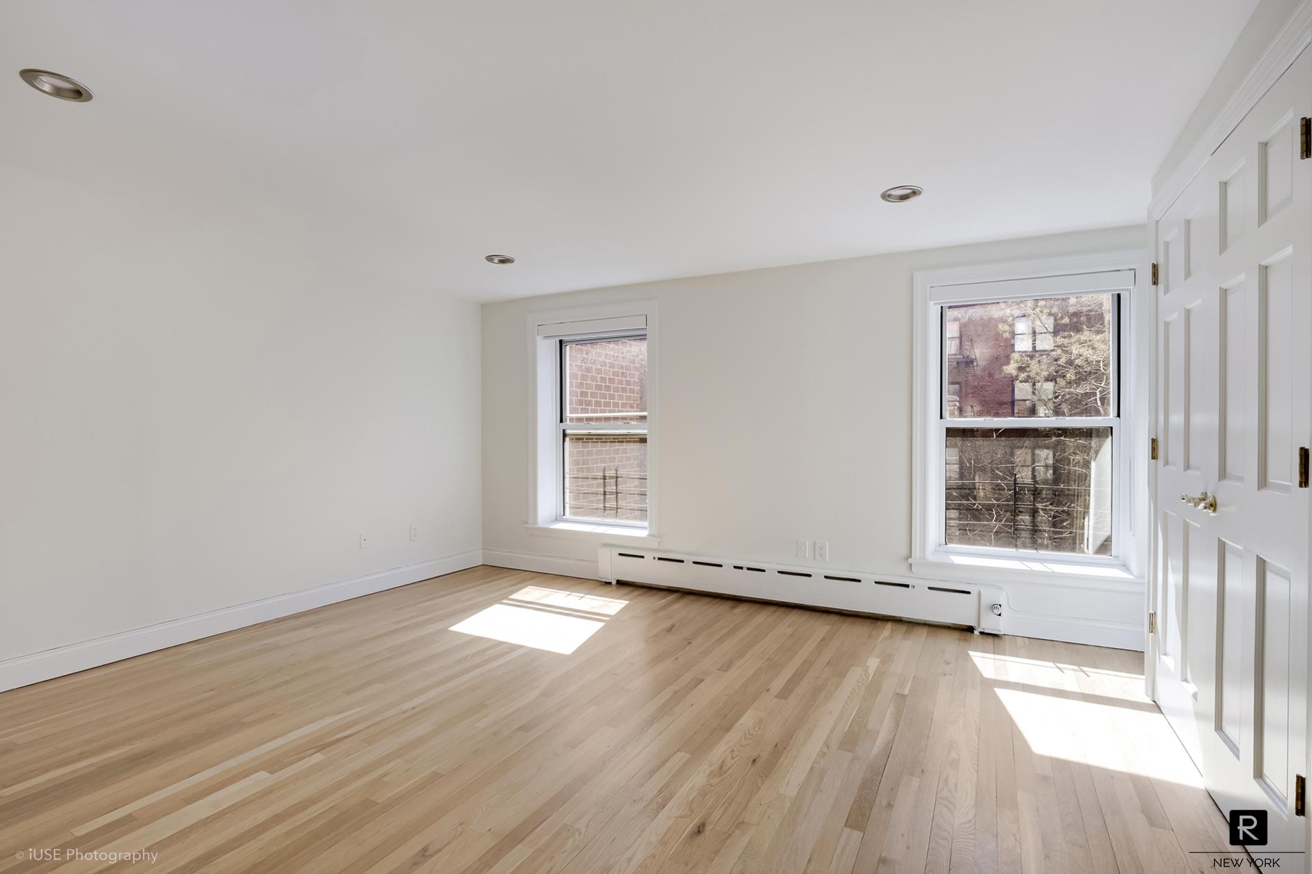 220 East 30th Street 2/3 Kips Bay New York NY 10016