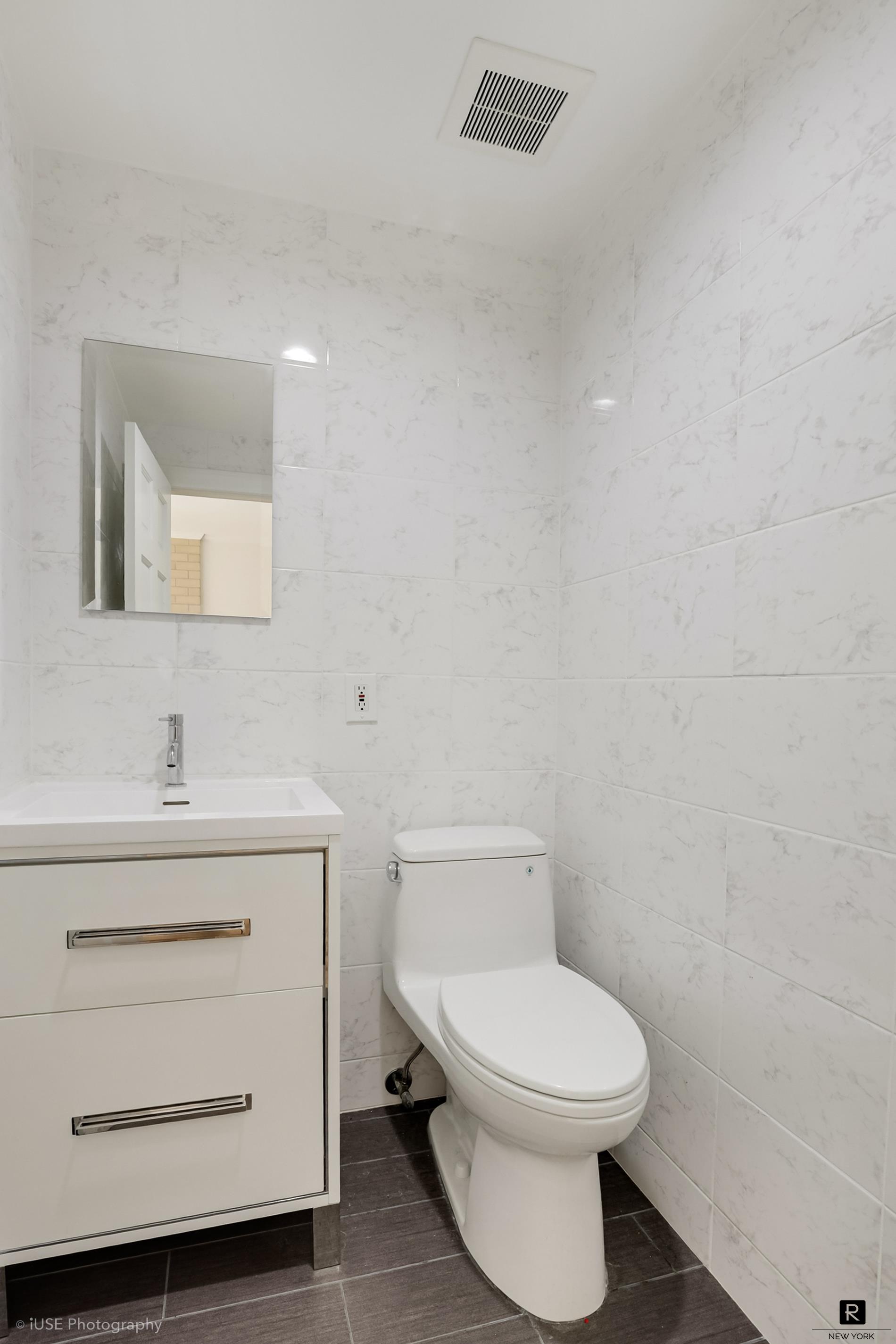 220 East 30th Street 2/3 Kips Bay New York NY 10016