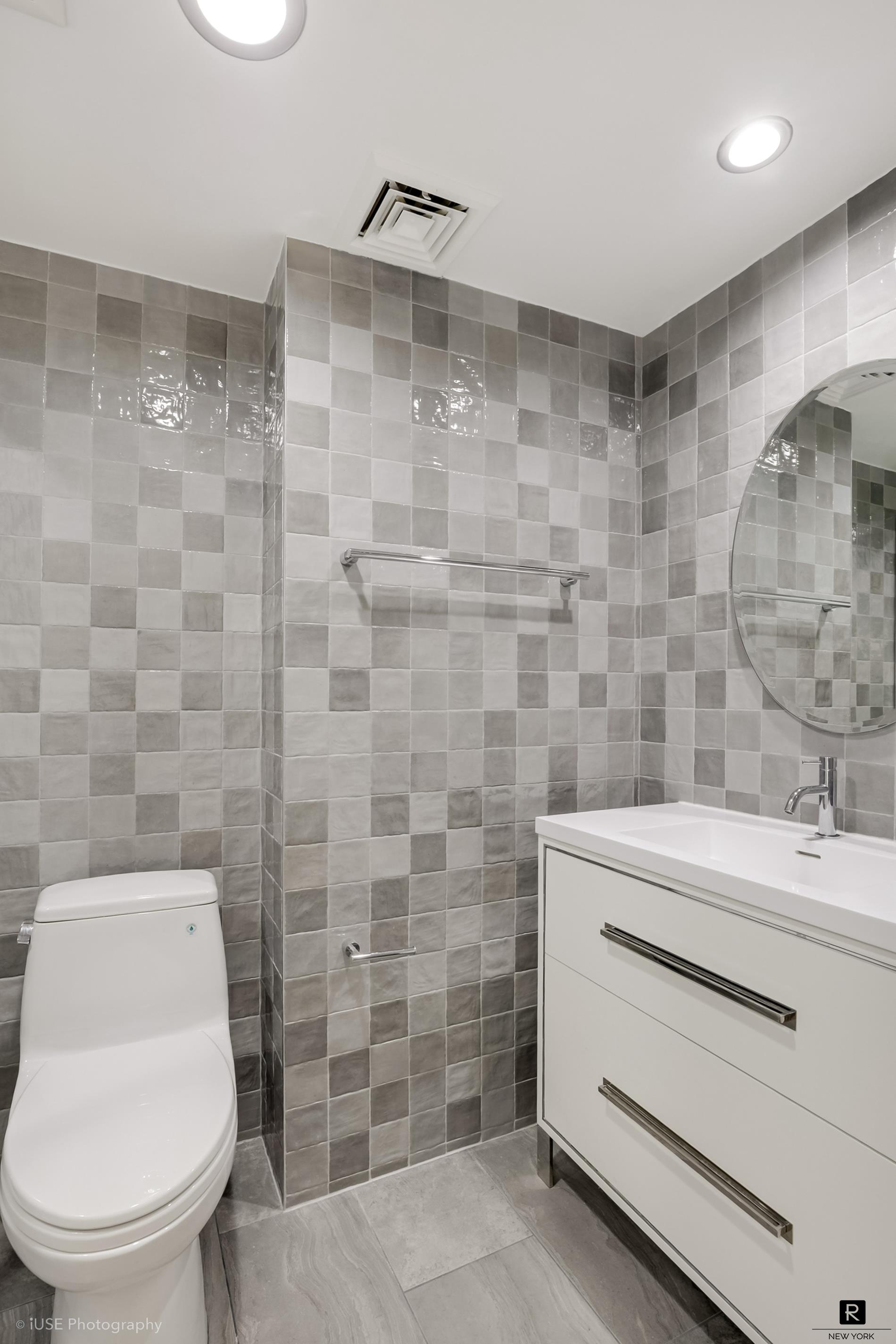 220 East 30th Street 2/3 Kips Bay New York NY 10016