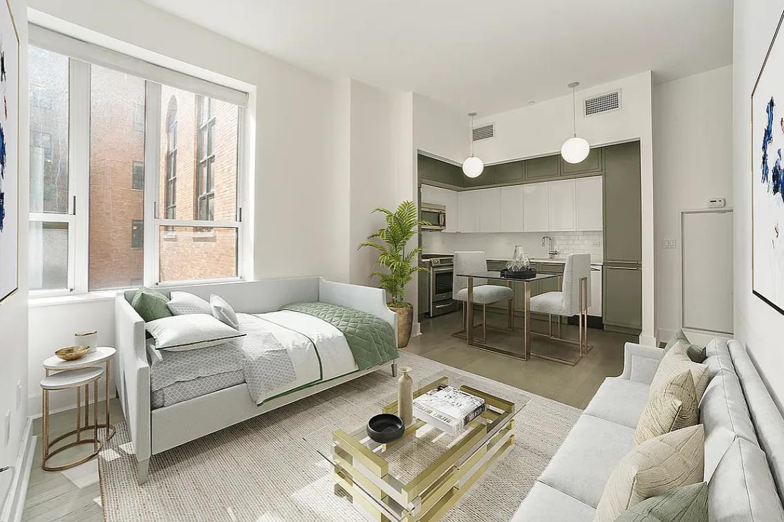 416 West 52nd Street 324 Clinton New York NY 10019