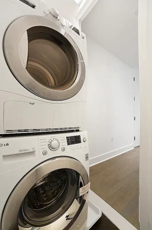 416 West 52nd Street 324 Clinton New York NY 10019