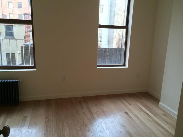 523 Hudson Street 3-RN W. Greenwich Village New York NY 10014