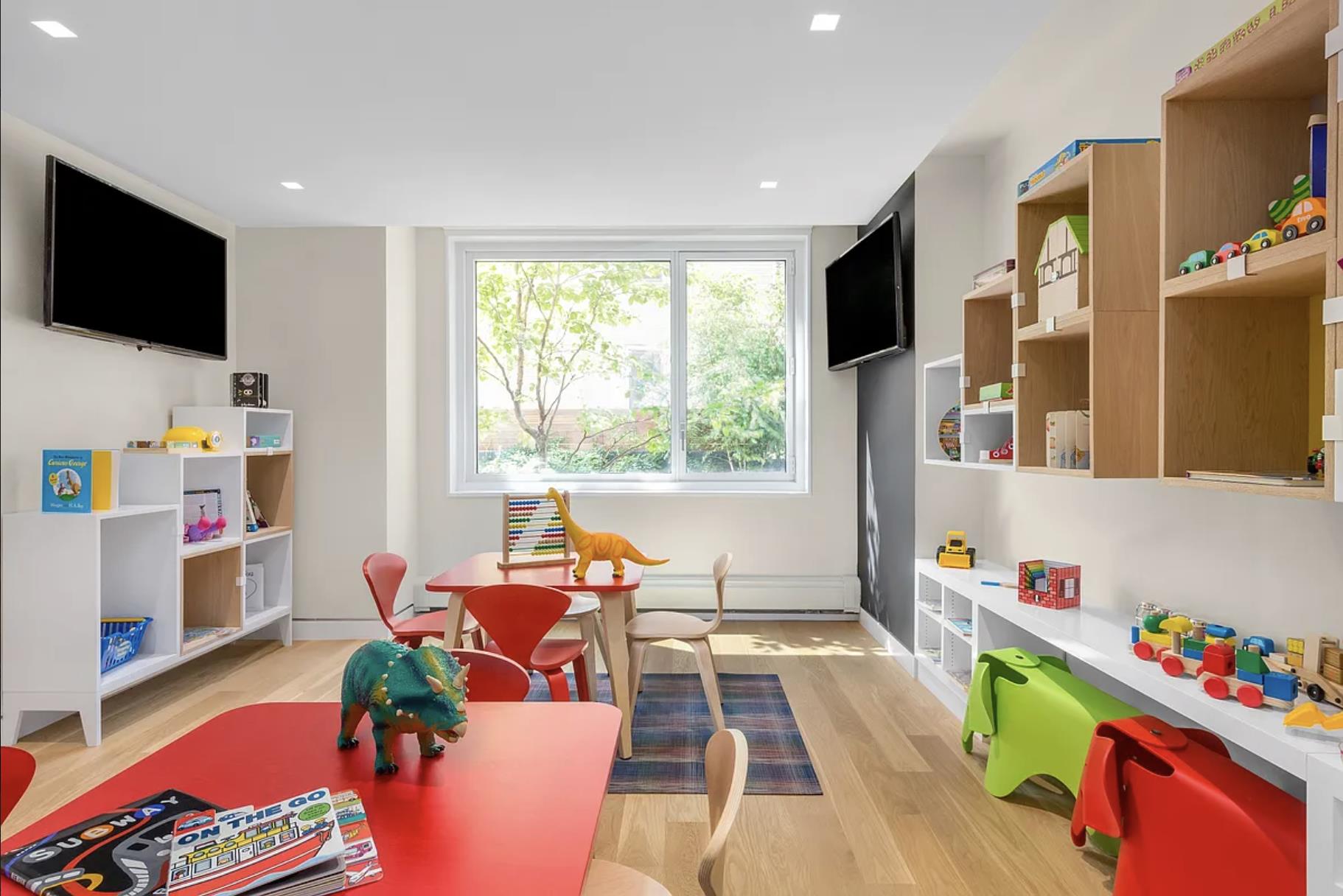 301 West 53rd Street 8-F Clinton New York NY 10019