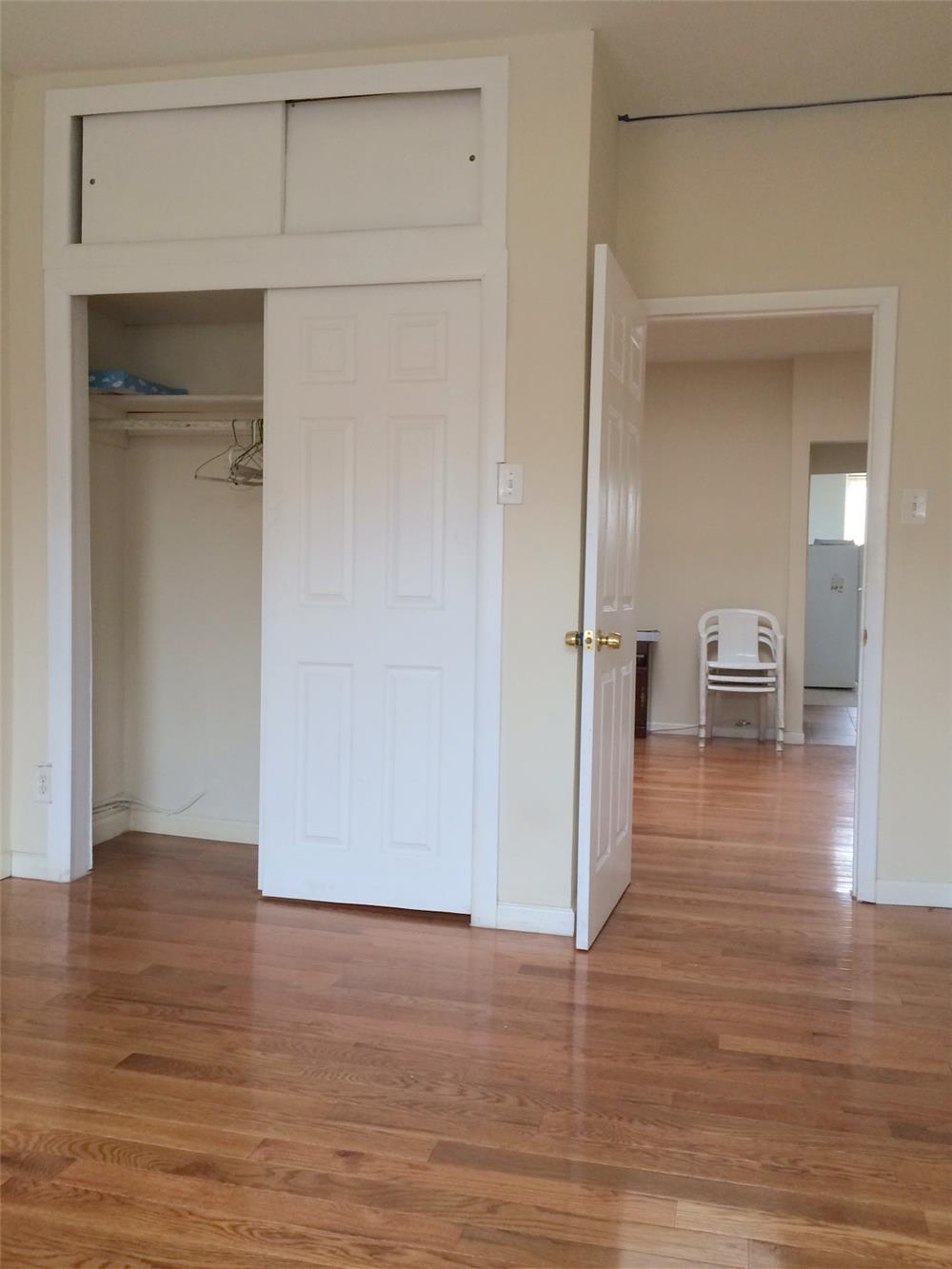 6607 18th Avenue Bensonhurst Brooklyn NY 11204