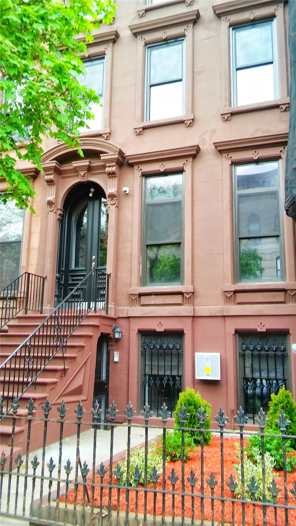 1064 Dean Street Crown Heights Brooklyn NY 11216