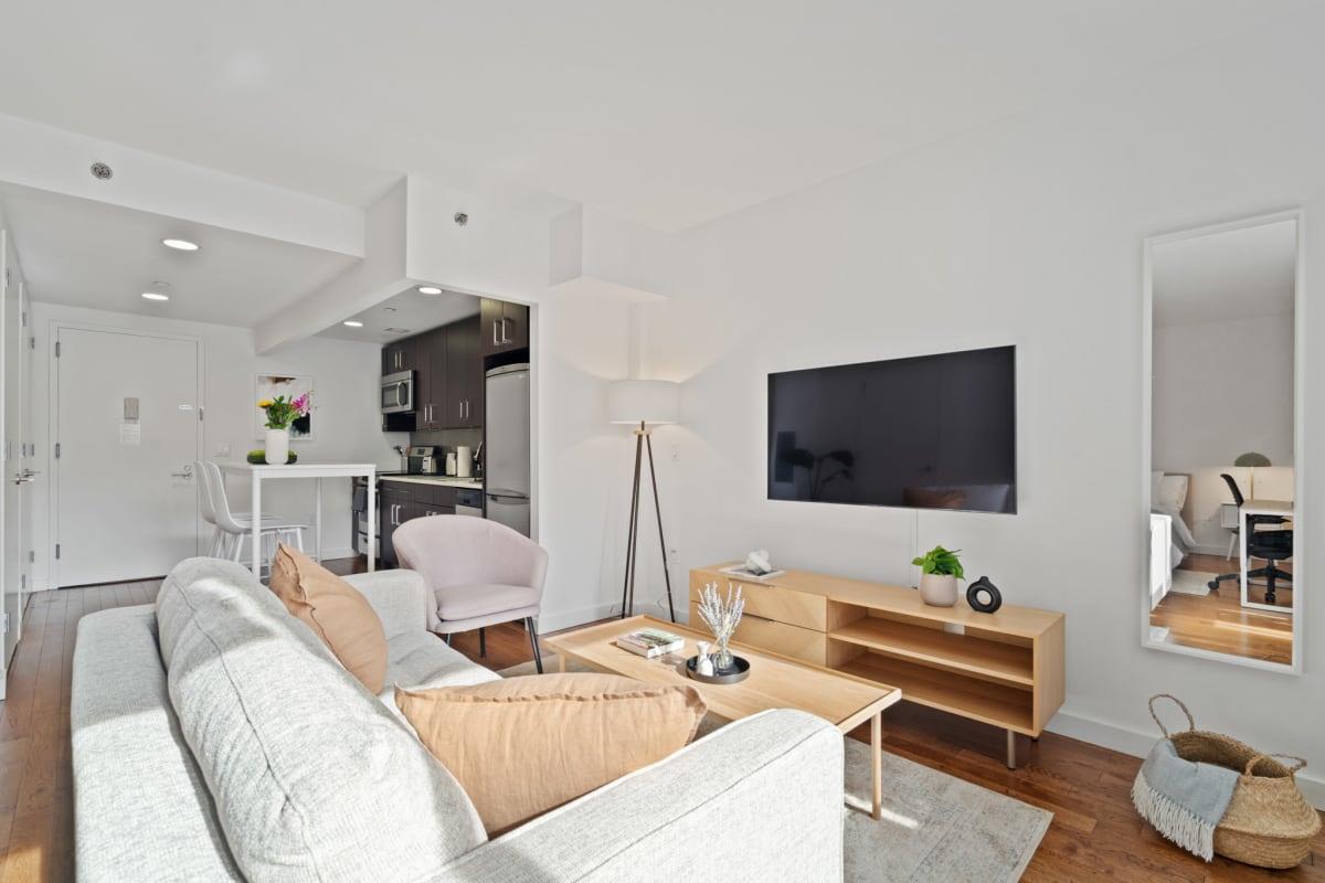 260 West 26th Street, #3C