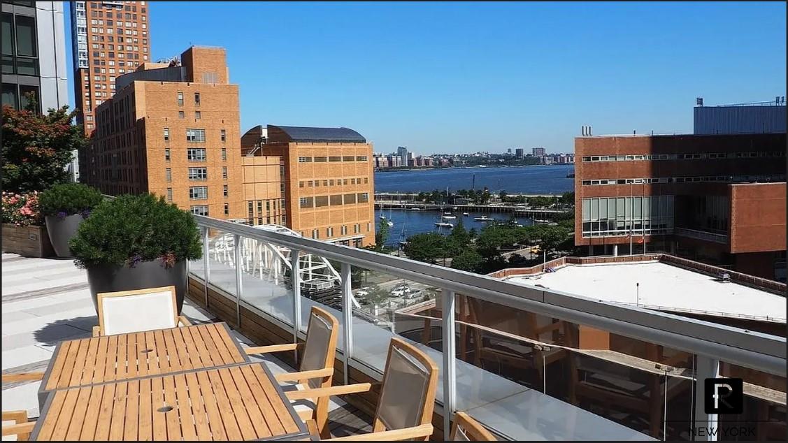 200 Chambers Street Tribeca New York NY 10007