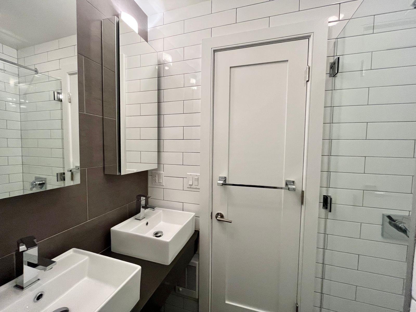 228 East 6th Street 15 E. Greenwich Village New York NY 10003