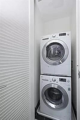 416 West 52nd Street 610 Clinton New York NY 10019