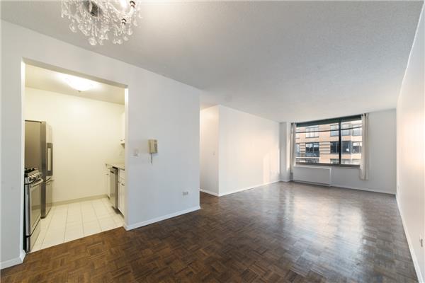 2 South End Avenue, #9-I