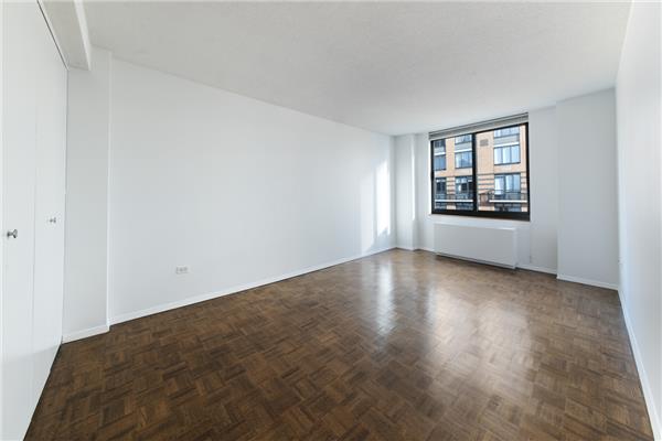 2 South End Avenue, #9-I