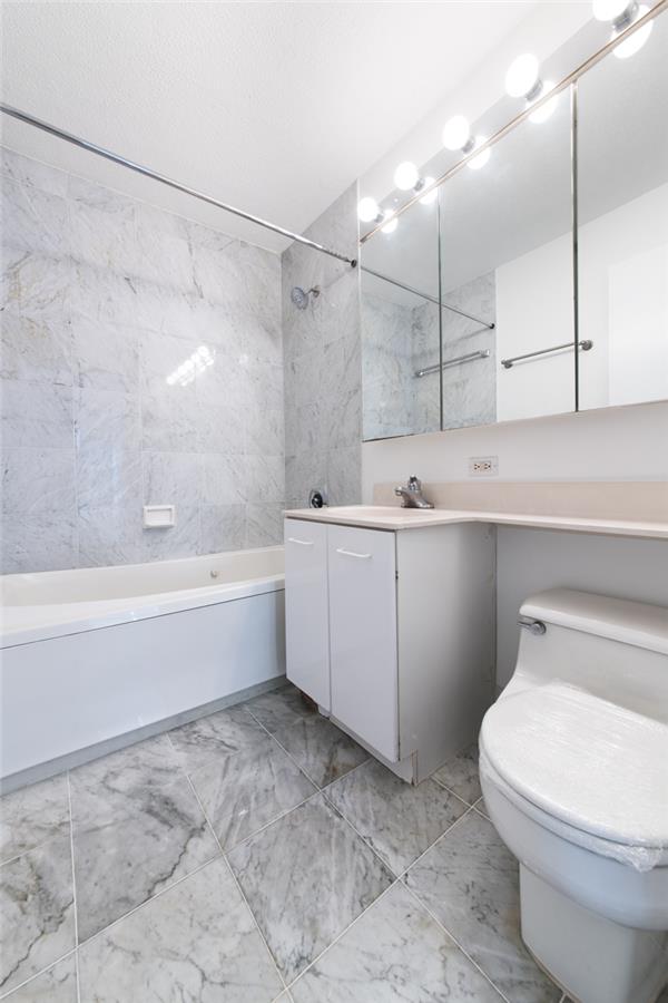 2 South End Avenue, #9-I