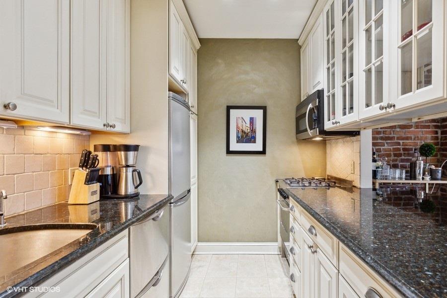 456 West 50th Street Clinton New York NY 10019