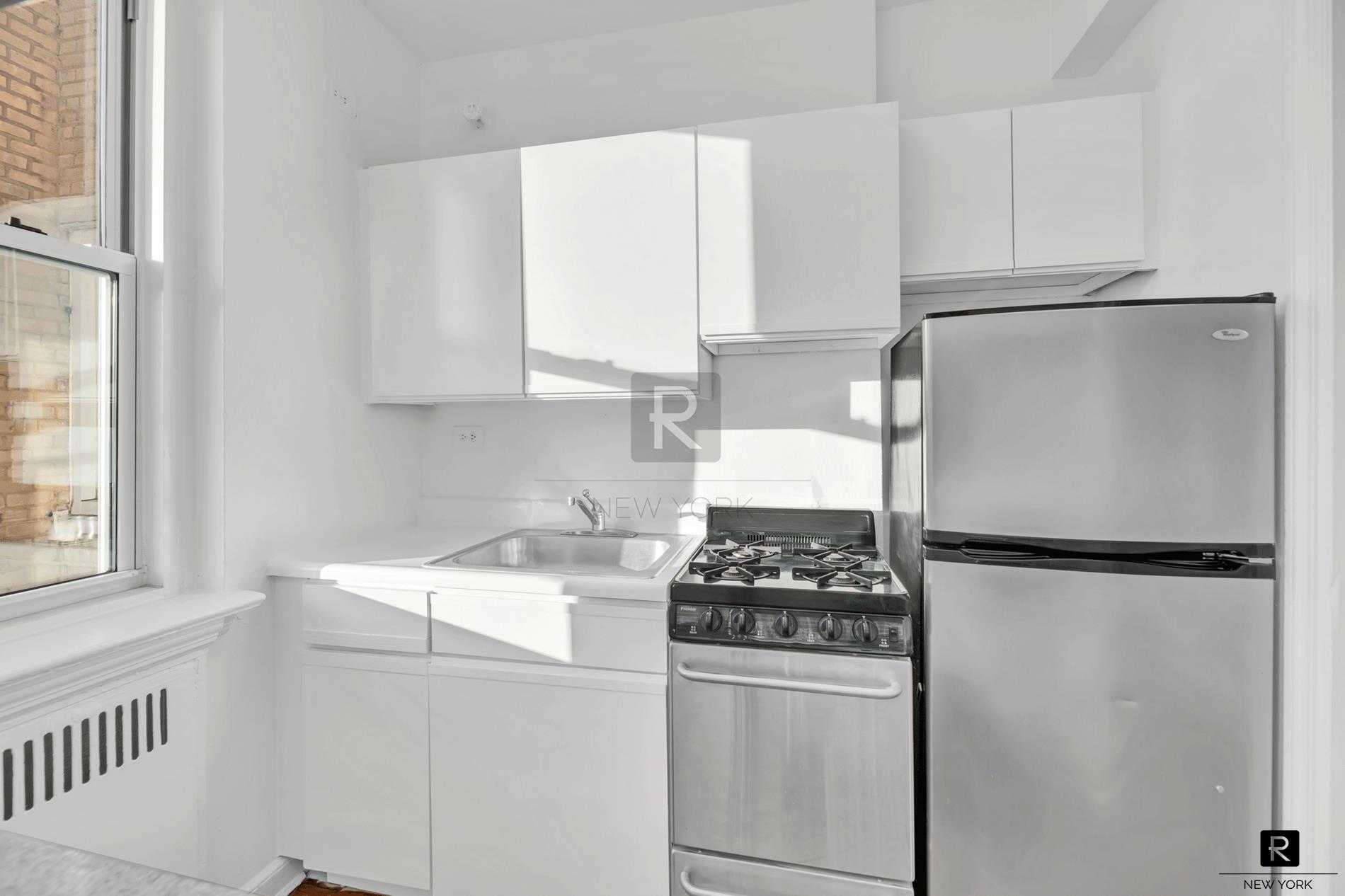 310 West 55th Street Midtown West New York NY 10019